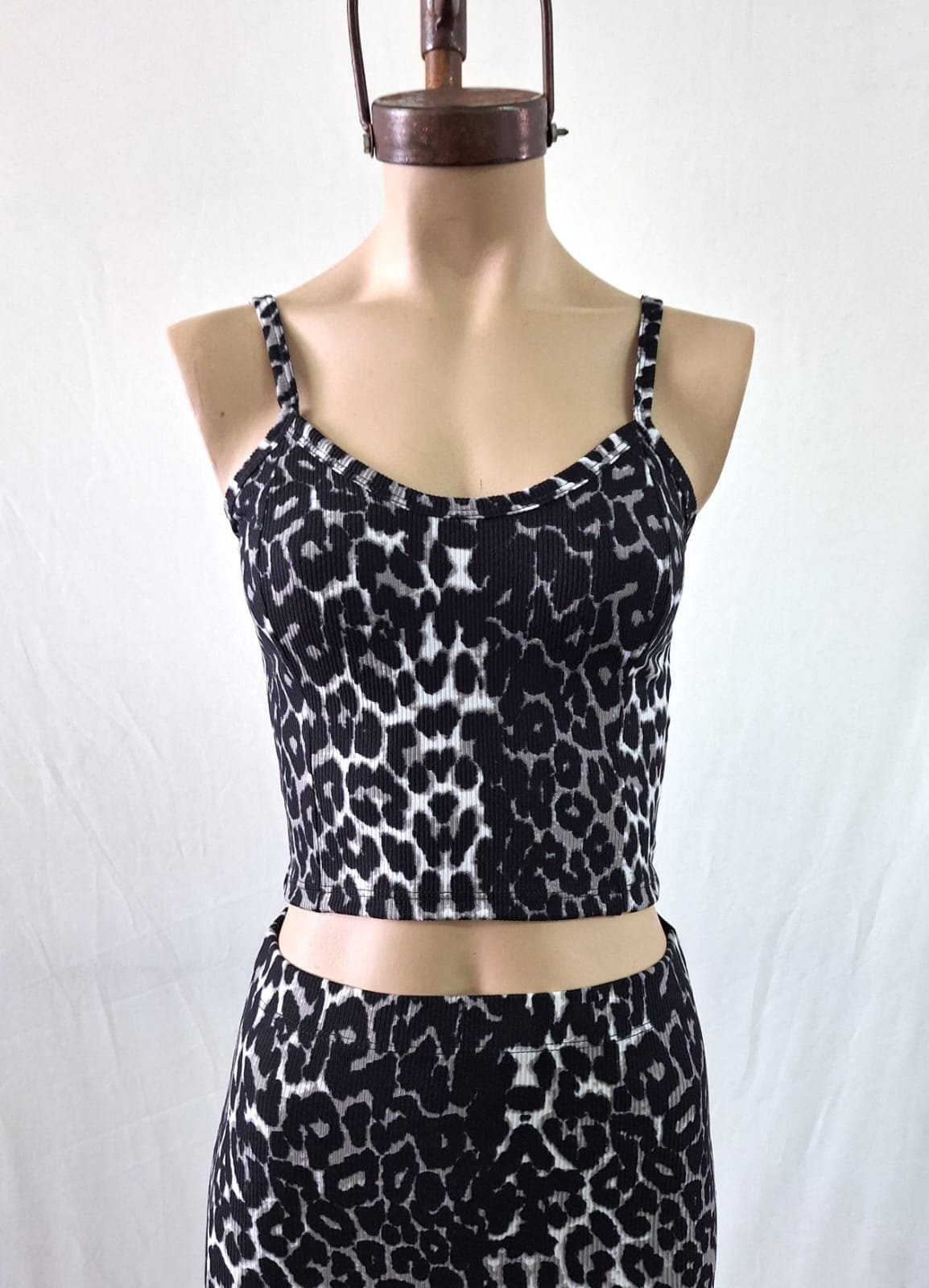 Musculosa tira animal print morley 2026