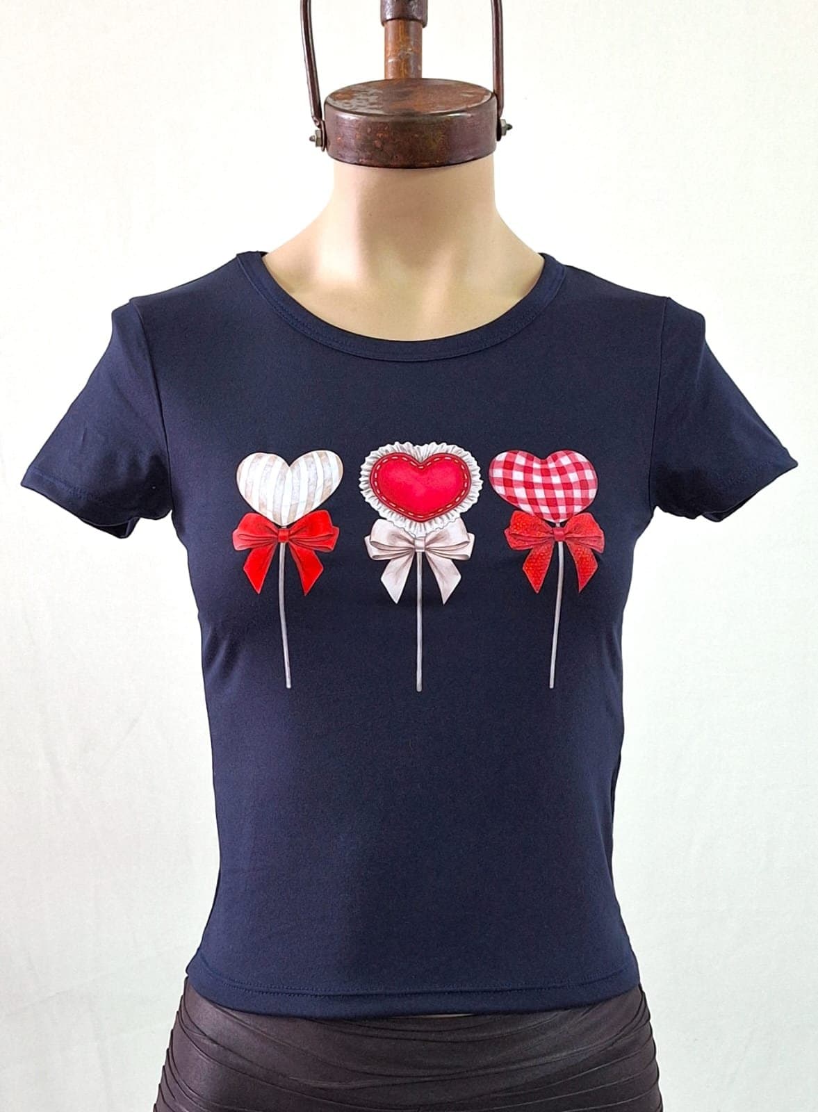 Remera 3 corazones modal soft 2026